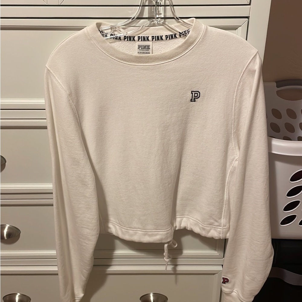 PINK White Cropped Crewneck